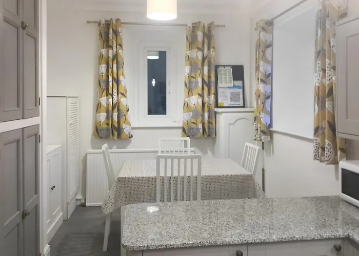 Hammer Bank Lodge